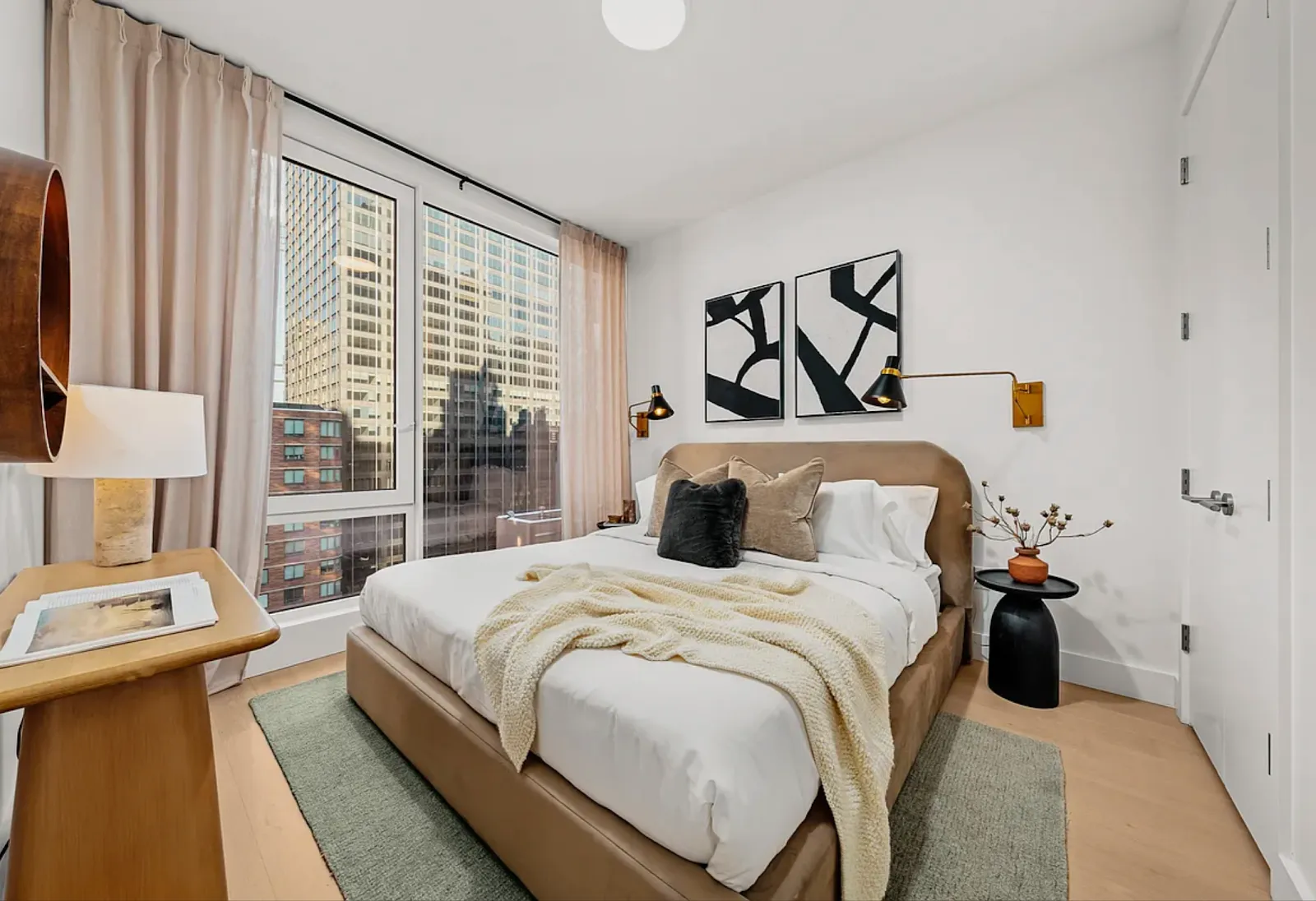 2BR in a serene apartment in Midtown