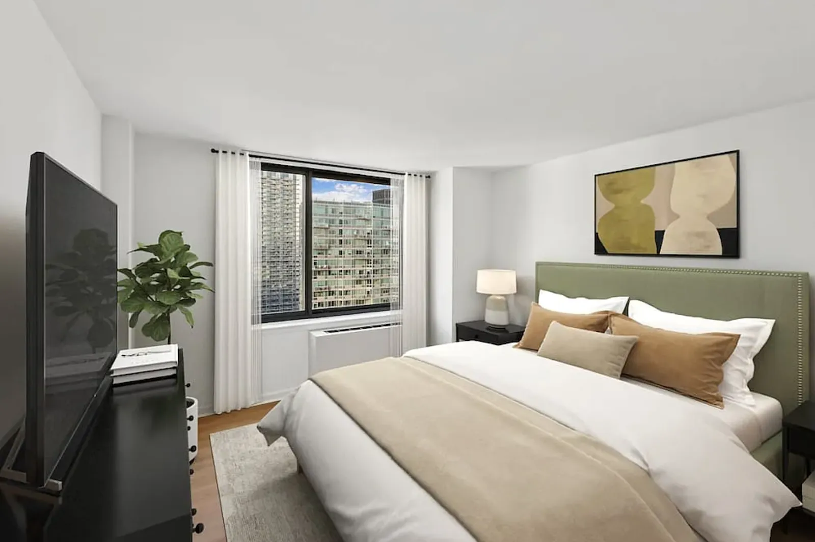 Studio in a luxury apartment in Long Island City
